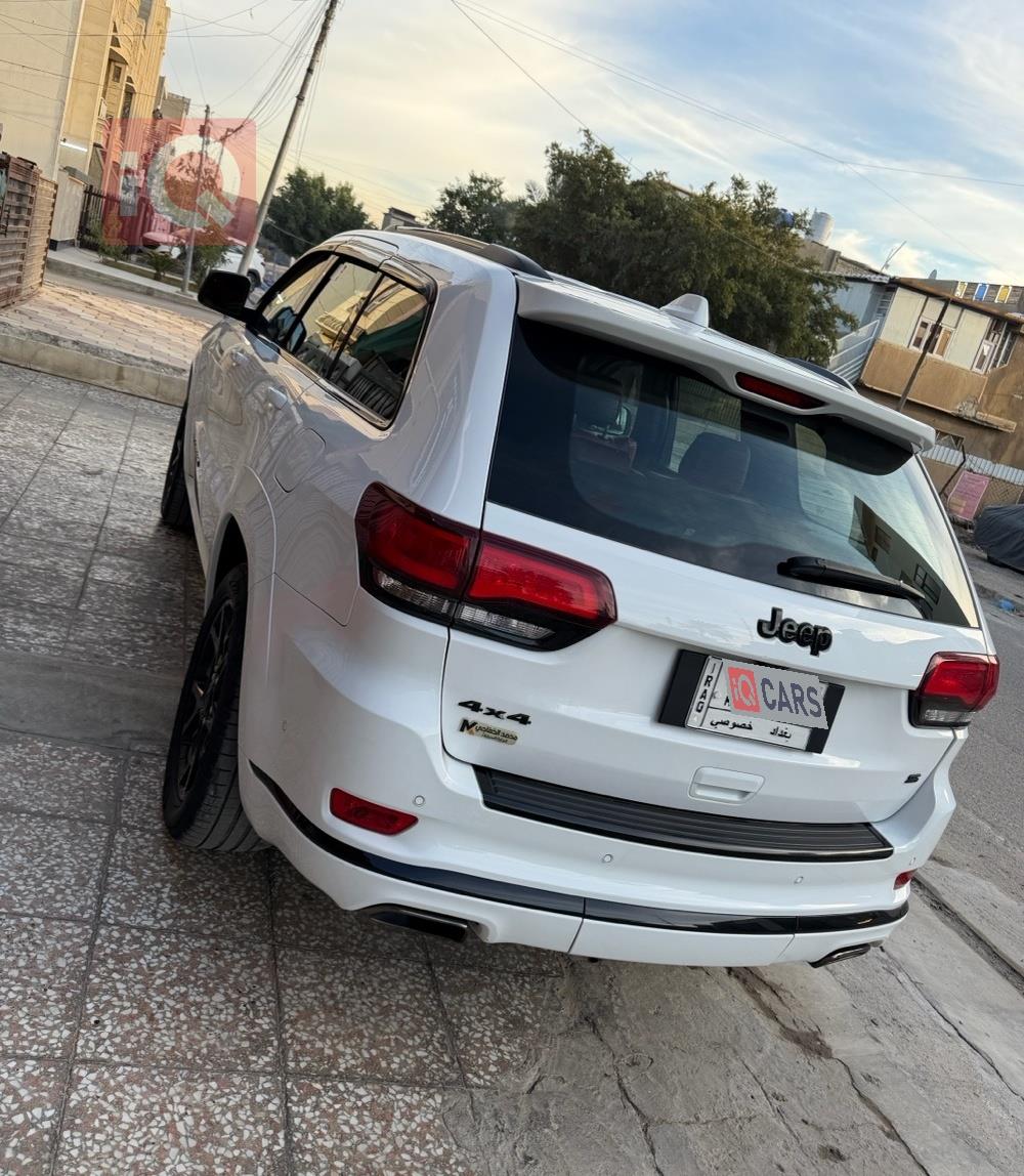 جيب جراند شيروكي